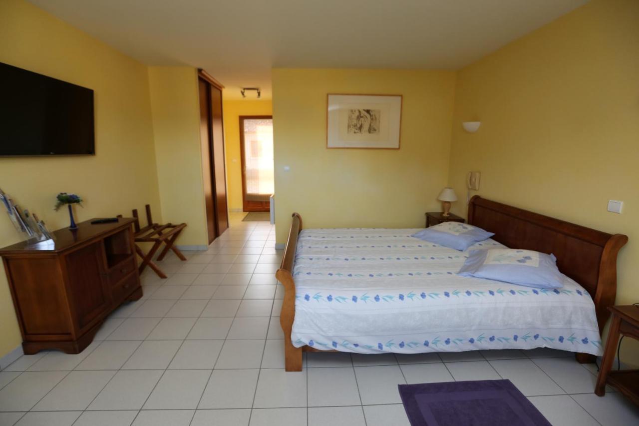 Hotel Le Relais Du Chateau Grignols  外观 照片