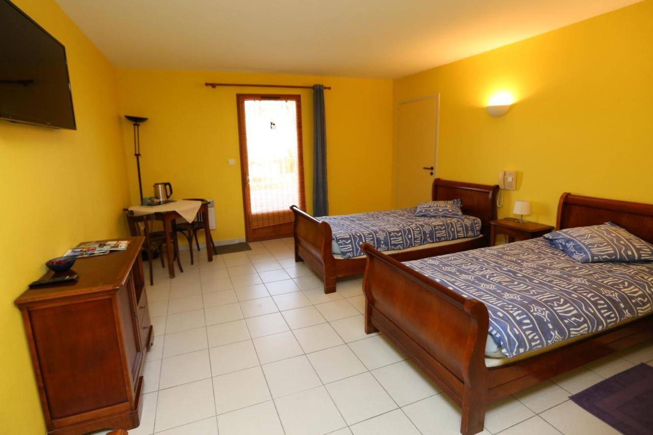 Hotel Le Relais Du Chateau Grignols  外观 照片