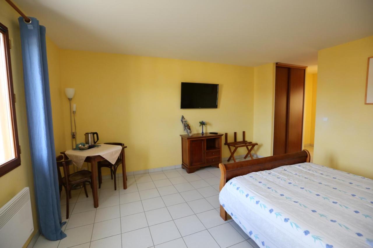 Hotel Le Relais Du Chateau Grignols  外观 照片
