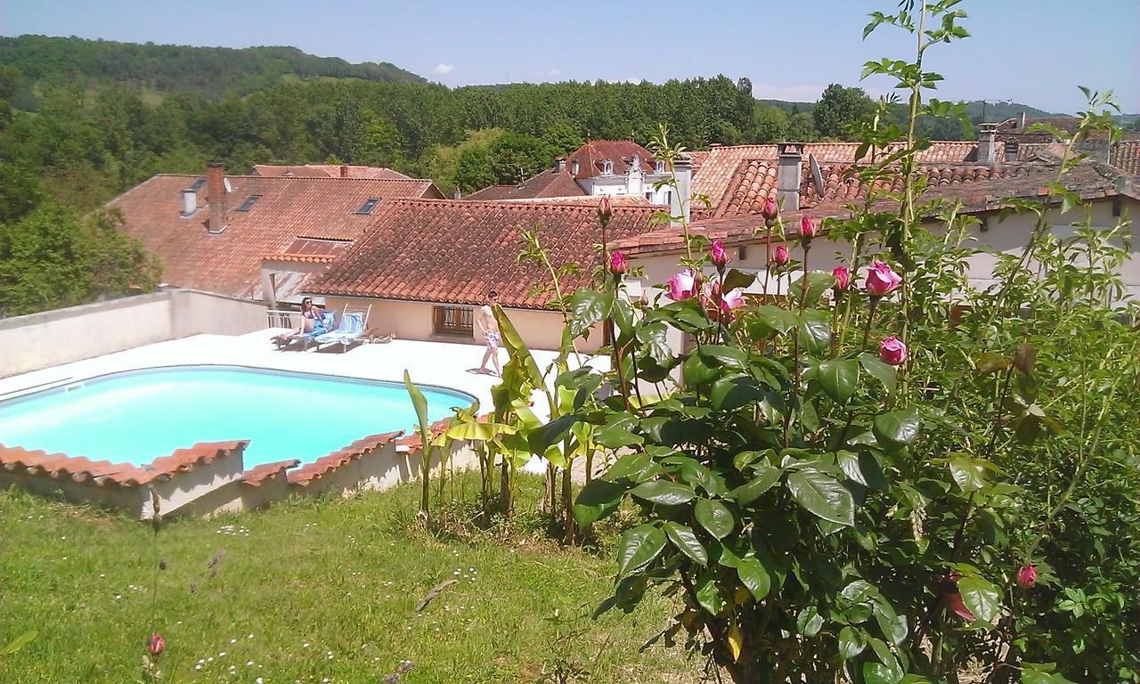 Hotel Le Relais Du Chateau Grignols  外观 照片